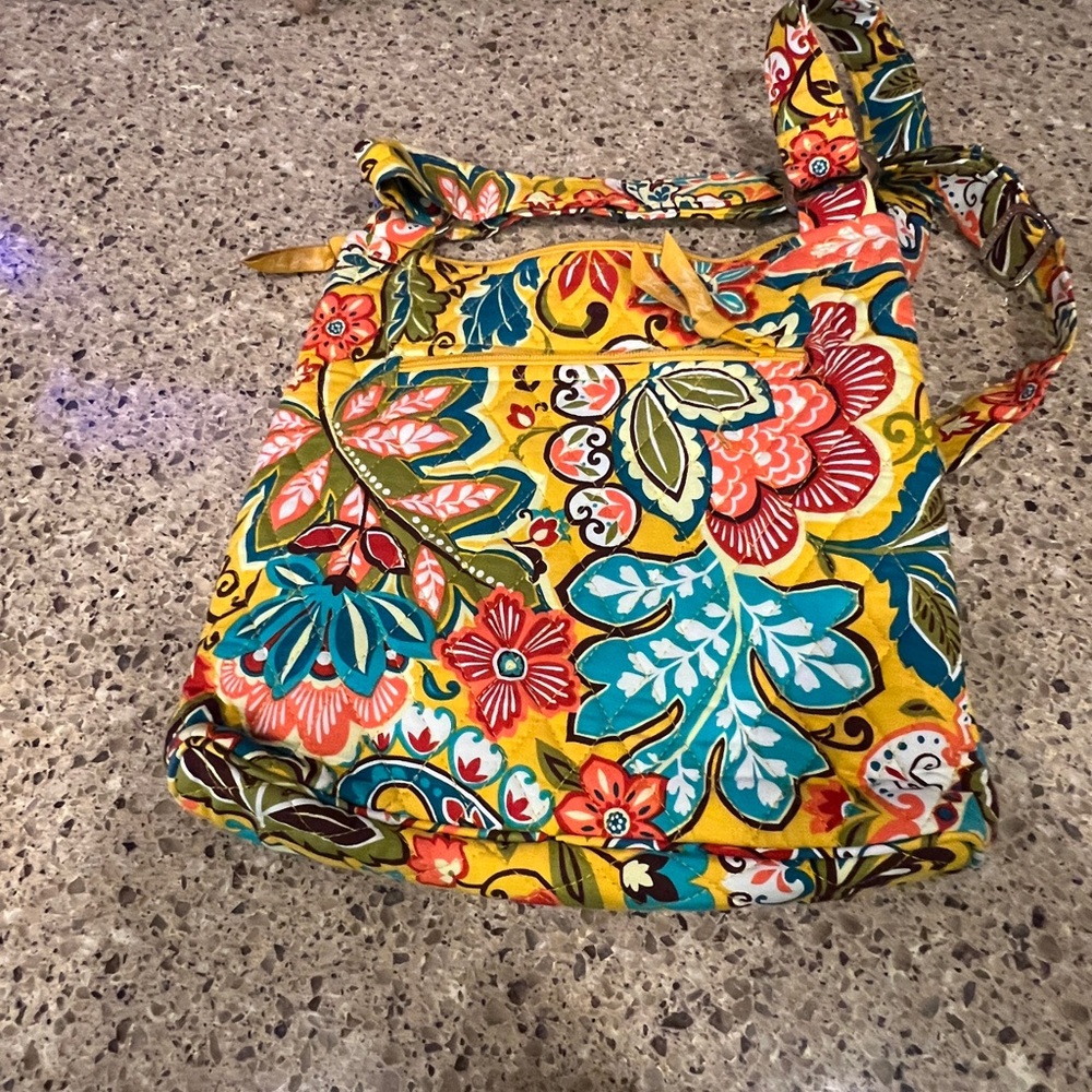 Vera Bradley  Crossbody Bag - Picture 2 of 7